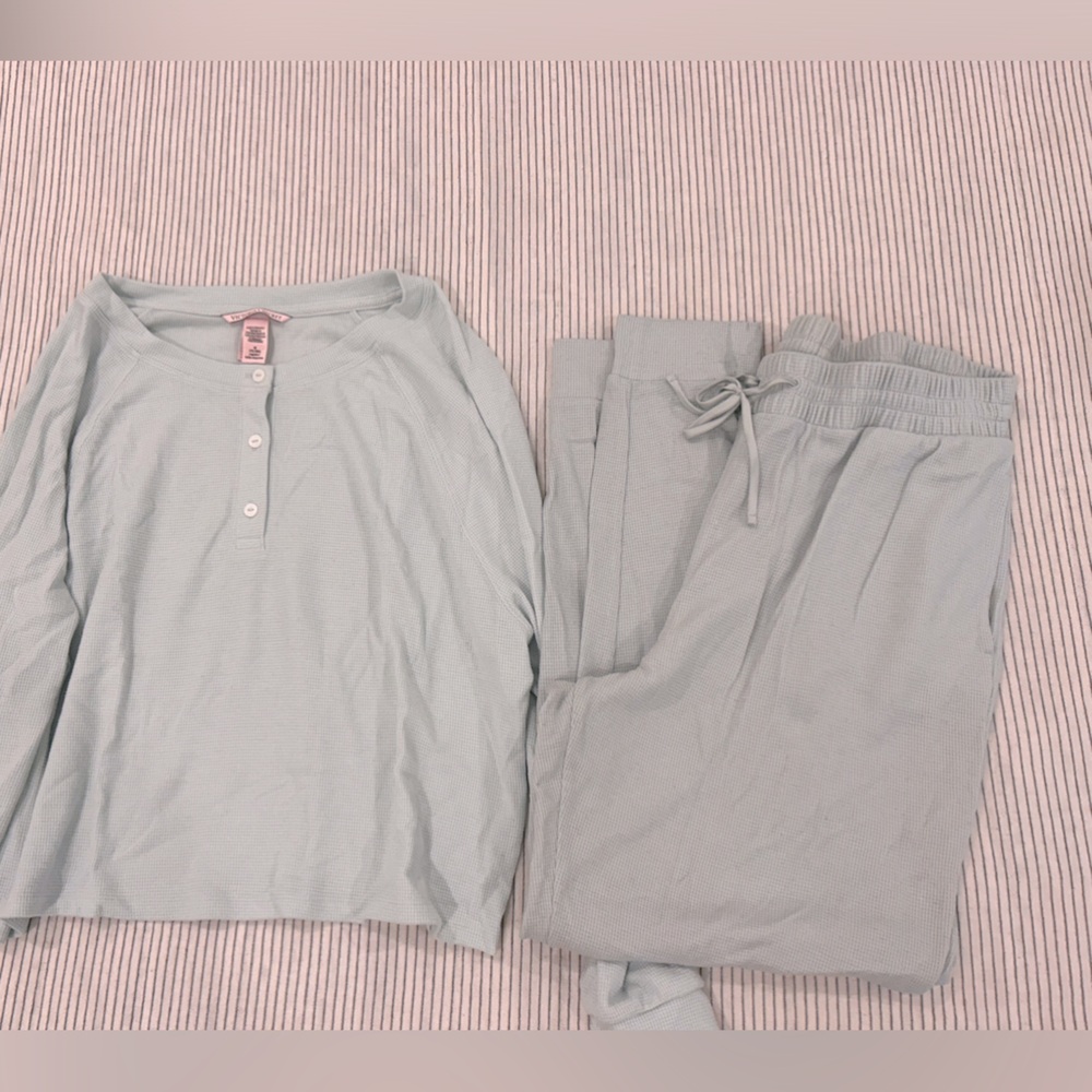 Victoria's Secret PJs 2 sleep Pajama Set.